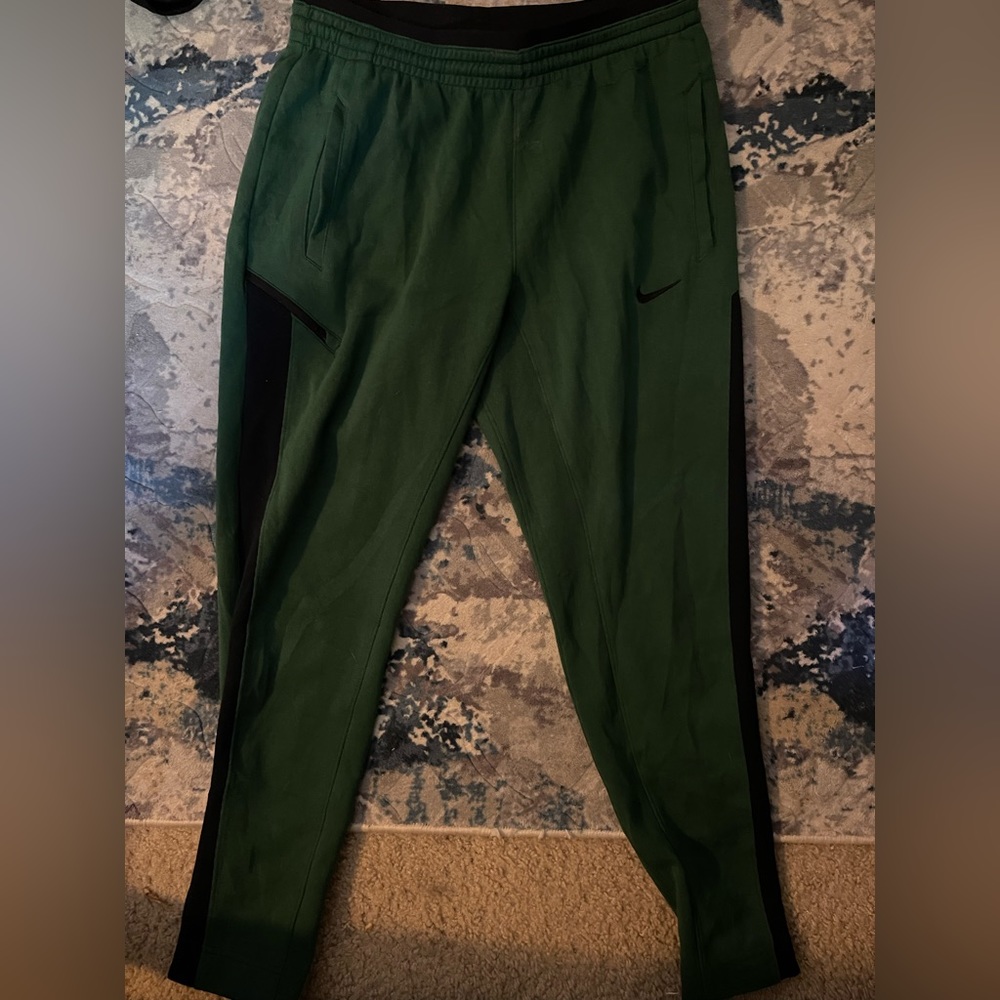 Nike joggers